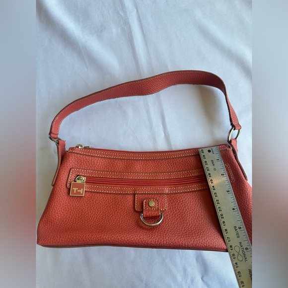 Tommy Hilfiger Leather Orange Shoulder Bag 12”x6” - Picture 12 of 13